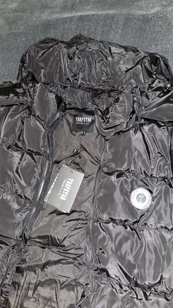 jas te koop beschikbaar voor biedingen