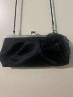 Zwarte Avondtasje met Bloem, Ophalen of Verzenden, Zo goed als nieuw, Zwart, Avondtasje