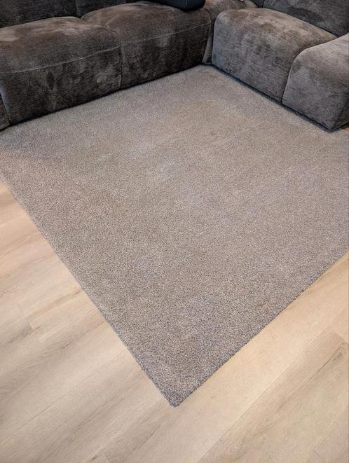 Vloerkleed (ZGAN) zware kwaliteit, Huis en Inrichting, Stoffering | Tapijten en Kleden, Zo goed als nieuw, 200 cm of meer, 200 cm of meer