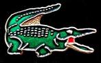 Lacoste pin- groen logo, Verzamelen, Verzenden, Nieuw, Transport, Speldje of Pin