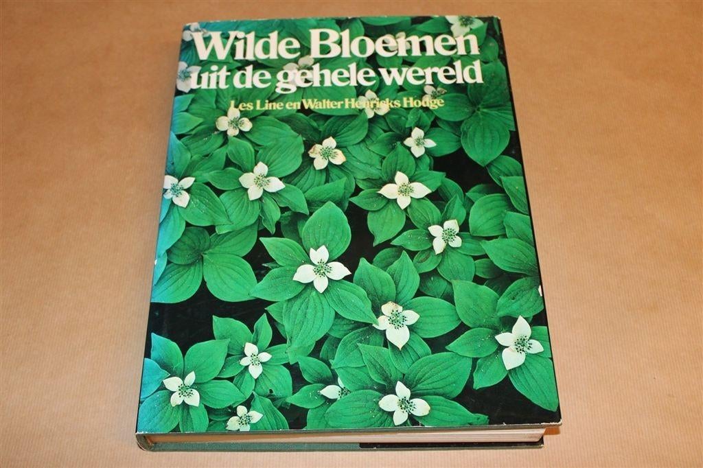 Wilde Bloemen uit de Wereld — Groot & Veel Foto's, Boeken, Ophalen of Verzenden, Gelezen, Bloemen, Planten en Bomen