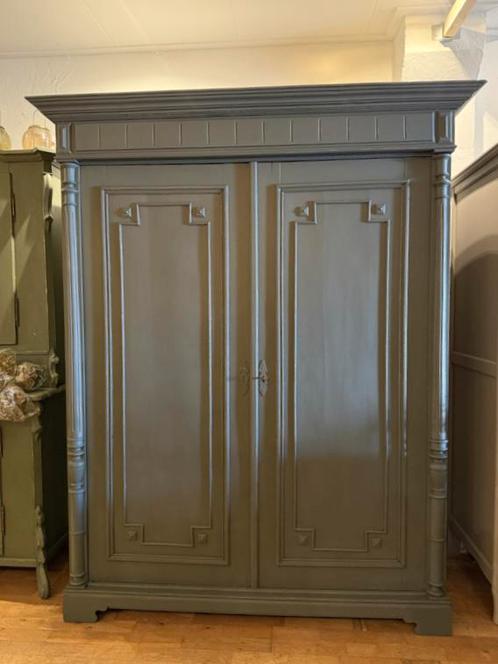 Vintage servieskast, oude kast, brocante legkast groen VdlM, Antiek en Kunst, Antiek | Meubels | Kasten, Ophalen