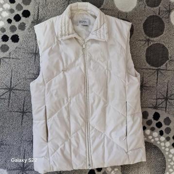 Mooie dames bodywarmer  beschikbaar voor biedingen