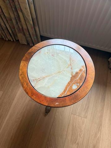 Antiek Stijl Bijzettafel beschikbaar voor biedingen