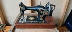 Antieke Singer Naaimachine met Houten Koffer, Antiek en Kunst, Antiek | Naaimachines, Ophalen of Verzenden