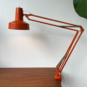 LSA Zweeds design anglepoise bureaulamp jaren 70 oranje beschikbaar voor biedingen