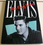 Elvis Presley   The king lives, Ophalen of Verzenden, Gebruikt, Boek, Tijdschrift of Artikel