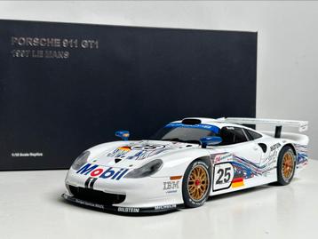 1:18 Autoart Porsche 911 GT1 24 Hr Le Mans 1997 #25 89772 beschikbaar voor biedingen
