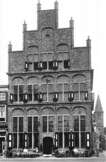 (387-224-005) Doesburg Waag beschikbaar voor biedingen