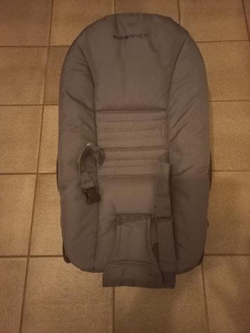 wipstoeltje baby 10 euro, koopje  beschikbaar voor biedingen