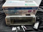 Brother ScanNCut CM300 Snijmachine met Scanner, Ophalen of Verzenden, Zo goed als nieuw, Lockmachine, Brother