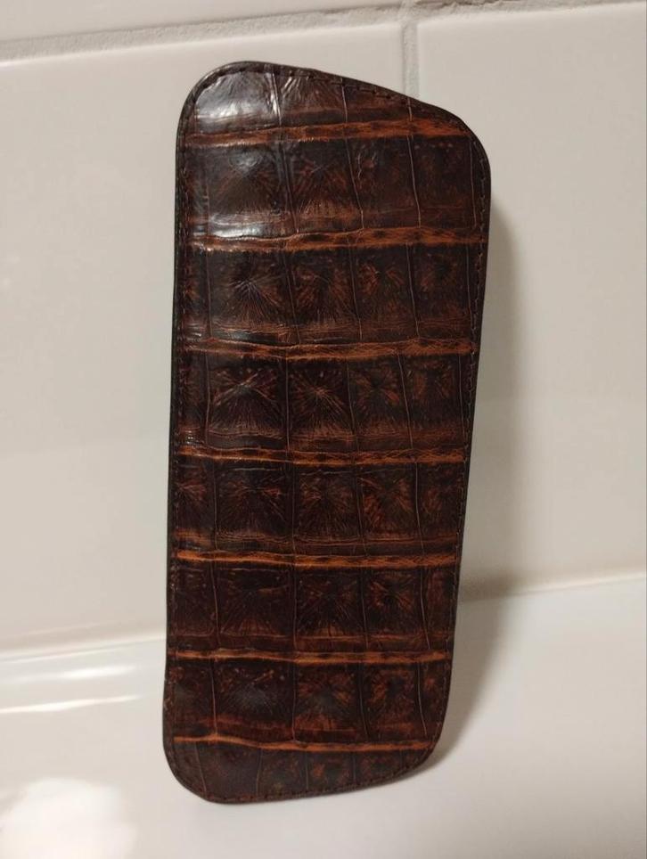 Vintage jaren 60 echt krokodil leren hard case brillenkoker, Sieraden, Tassen en Uiterlijk, Zonnebrillen en Brillen | Heren, Overige merken