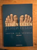 Tenen Lezen - Voeten Zijn Spiegels, Ophalen of Verzenden, Gelezen, Spiritualiteit algemeen, Achtergrond en Informatie