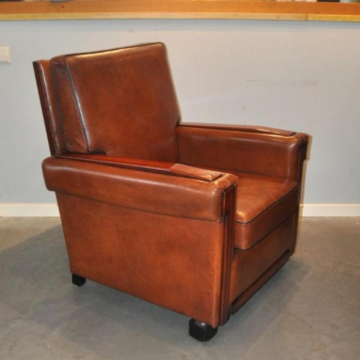 Lourdes, schapenleren troon., Huis en Inrichting, Fauteuils, Zo goed als nieuw, Hout, Leer, 75 tot 100 cm, 75 tot 100 cm, Ophalen