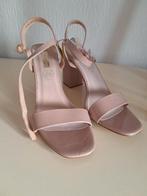 Nieuwe sandalen, Beige, Zo goed als nieuw, Sandalen of Muiltjes, Ophalen of Verzenden