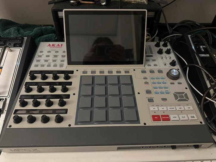 Akai MPC X SE, Muziek en Instrumenten, Samplers, Zo goed als nieuw, Ophalen of Verzenden