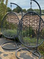 2 grote eggchairs zwart, Tuin en Terras, Tuinstoelen, Ophalen, Zo goed als nieuw, Kunststof