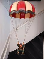 Vintage grote clown hangend aan parachute, Ophalen of Verzenden