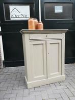 Meidenkast taupe, Verkocht, Ophalen, Zo goed als nieuw