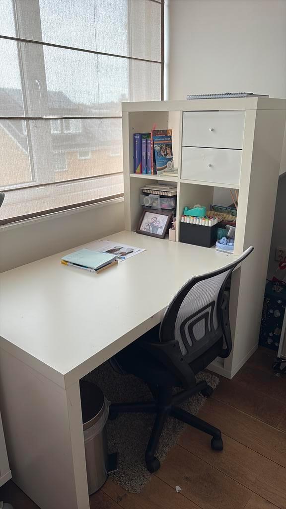 Tiener bureau set wit ikea billy, Huis en Inrichting, Bureaus, Gebruikt, Bureau, Ophalen