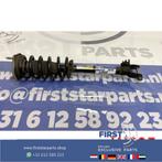 W205 SCHOKBREKER + VEERPOOT LINKS / RECHTS Mercedes C Klasse, Gebruikt, -, Ophalen of Verzenden, -