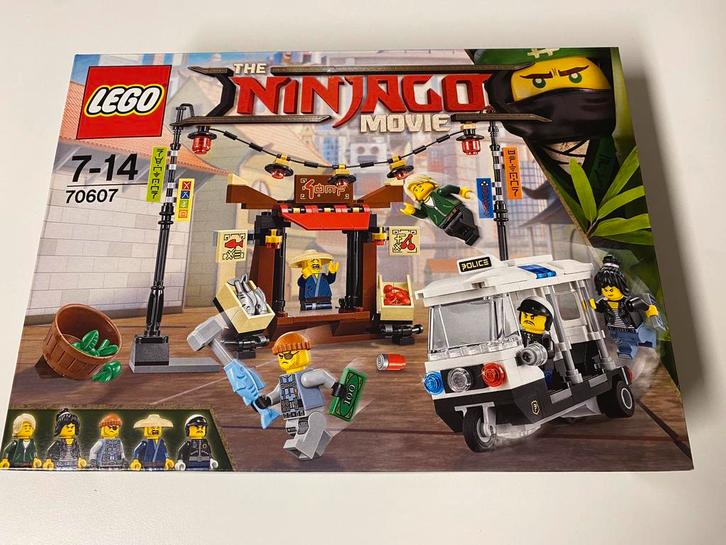 Lego Ninjago Achtervolging door de stad*Sealed/New*70607, Kinderen en Baby's, Speelgoed | Duplo en Lego, Nieuw, Lego, Complete set