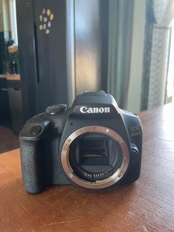 Canon eos 2000d camera beschikbaar voor biedingen