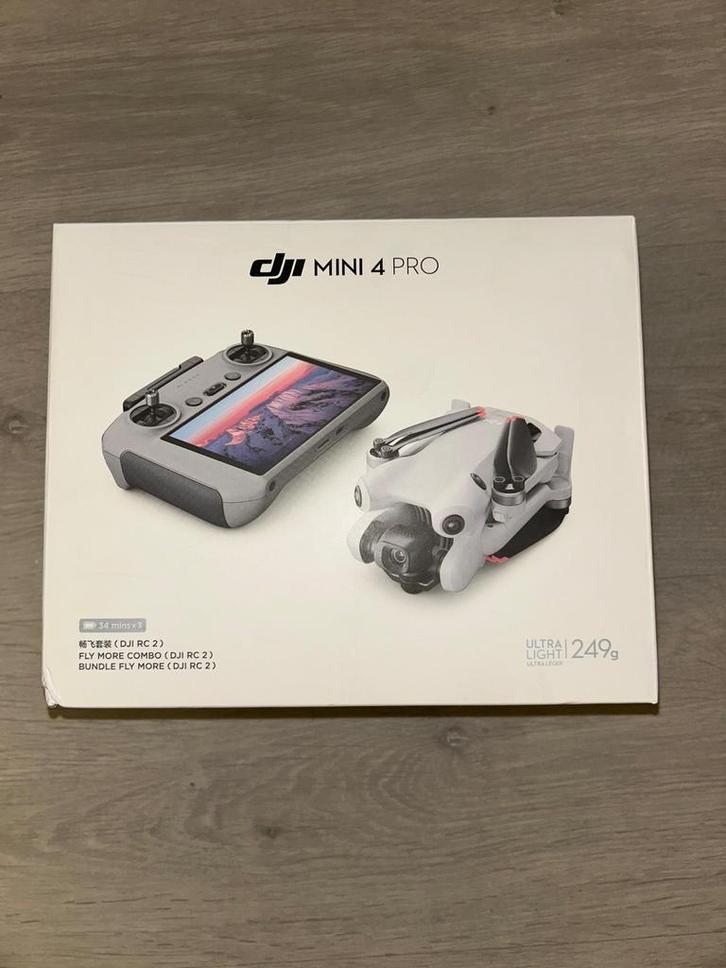 DJI Mini 4 Pro Fly More Combo (zo goed als nieuw), Audio, Tv en Foto, Drones, Nieuw, Drone met camera, Ophalen of Verzenden