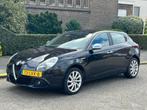 Alfa Romeo Giulietta 1.4 T Distinctive 2010 Led! Nieuwe dist, Voorwielaandrijving, Stof, Gebruikt, 4 cilinders