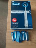 NIEUWE ELECTR.TANDENBORSTEL ORAL B + opzetborstels, Ophalen of Verzenden, Nieuw, Tandenborstel