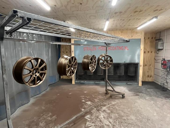 Velgen spuiten poedercoaten lakken schadevrij maken banden, Diensten en Vakmensen, Aannemers