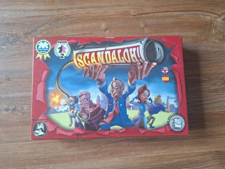 Scandaloh bordspel, Hobby en Vrije tijd, Gezelschapsspellen | Bordspellen, Zo goed als nieuw, Ophalen of Verzenden