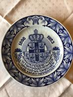 Schotel keramiek t.g.v. jubileum Wilhelmina 25 j., Verzamelen, Ophalen of Verzenden, Zo goed als nieuw, Nederland, Servies