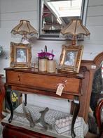 Leuk noten kastje, Antiek en Kunst, Ophalen of Verzenden