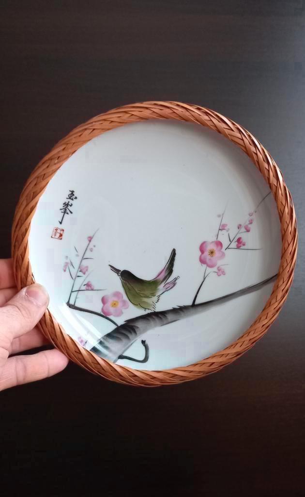 Chinees keramisch bord versierd met vogels, Antiek en Kunst, Antiek | Porselein, Ophalen of Verzenden