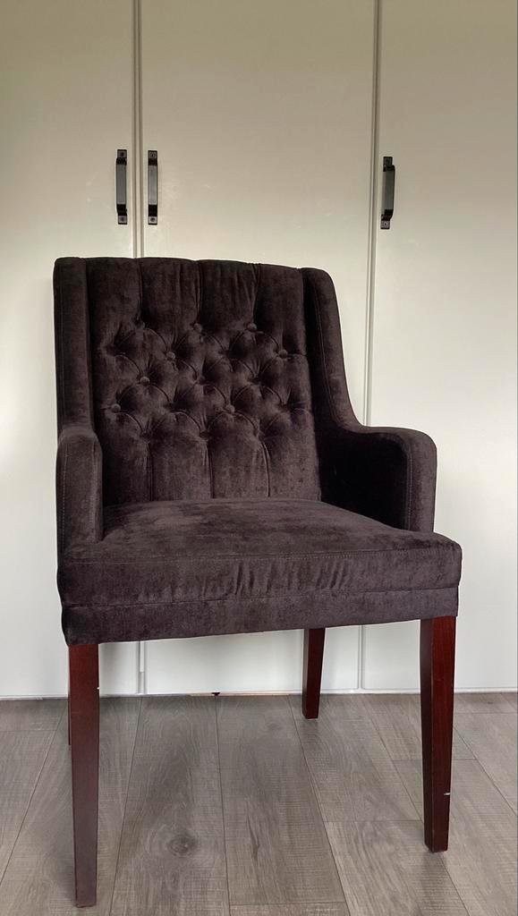 Mooie zwarte velvet stoel van Oláv, Huis en Inrichting, Stoelen, Zo goed als nieuw, Eén, Stof, Zwart, Ophalen