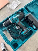Makita accuboormachine zonder accu’s, Boormachine, Variabele snelheid, Ophalen of Verzenden, Zo goed als nieuw