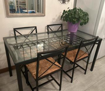 IKEA GRANÅS Eettafel met 4 stoelen beschikbaar voor biedingen