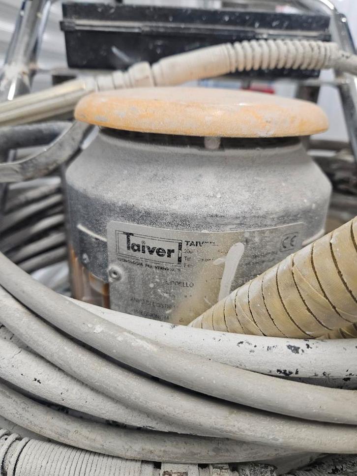Professionele Verfspuitmachine - Taiv Airmaster 200, Doe-het-zelf en Verbouw, Schildersmaterialen, Ophalen
