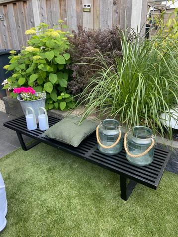 Tuinbank bank tvmeubel zwart hout tafel beschikbaar voor biedingen