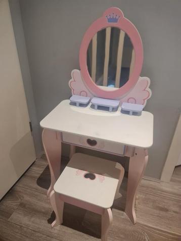Kinderkaptafel  beschikbaar voor biedingen