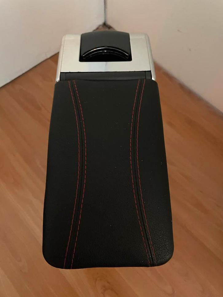 Armsteun Suzuki Alto (laatste generatie), Auto-onderdelen, Interieur en Bekleding, Suzuki, Gebruikt, Ophalen of Verzenden