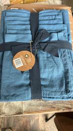 Prachtig nieuw tafelkleed met servetjes, Ophalen of Verzenden