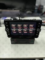 VW Discover Media MIB2 8" Vrijgeschakeld! GOLF 7 PLUG & PLAY, Auto diversen, Ophalen of Verzenden, Gebruikt