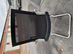 Prachtige stoelen, Ophalen