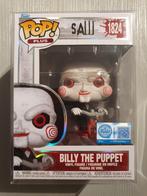 Billy the Puppet SAW Funko Pop 1824 op driewieler PLUS, Ophalen of Verzenden, Nieuw