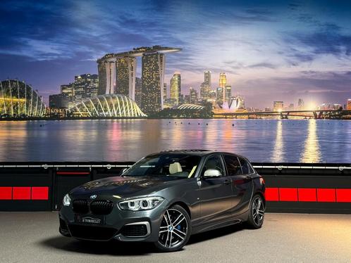 BMW 1-serie M140i xDrive High Executive 6cilinder|Pano|H/K|L, Auto's, BMW, Bedrijf, Te koop, 1-Serie, 4x4, ABS, Achteruitrijcamera
