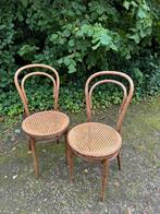 2 eetkamerstoelen (vintage/thonet/jaren60), Huis en Inrichting, Stoelen, Ophalen, Gebruikt, Bruin, Twee