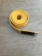 Gele karate band, Sport en Fitness, Vechtsporten en Zelfverdediging, Zo goed als nieuw, Karate, Vechtsportkleding, Maat M