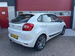 Suzuki Baleno 1.2 Exclusive TREKHAAK / XENON / STOELVERW / P, Auto's, Suzuki, Voorwielaandrijving, Stof, Gebruikt, 4 cilinders